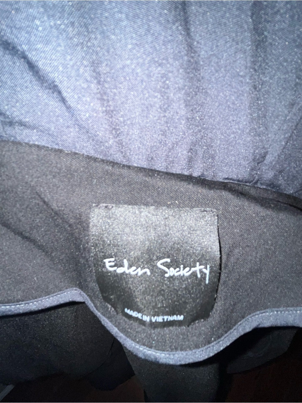 Black Hooded Cinch-Waist Utility Jacket - Picture 11 of 12